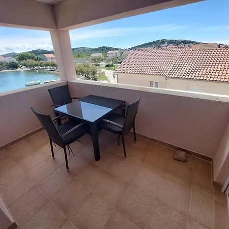 Marija Apartman Betina  Szoba fotó